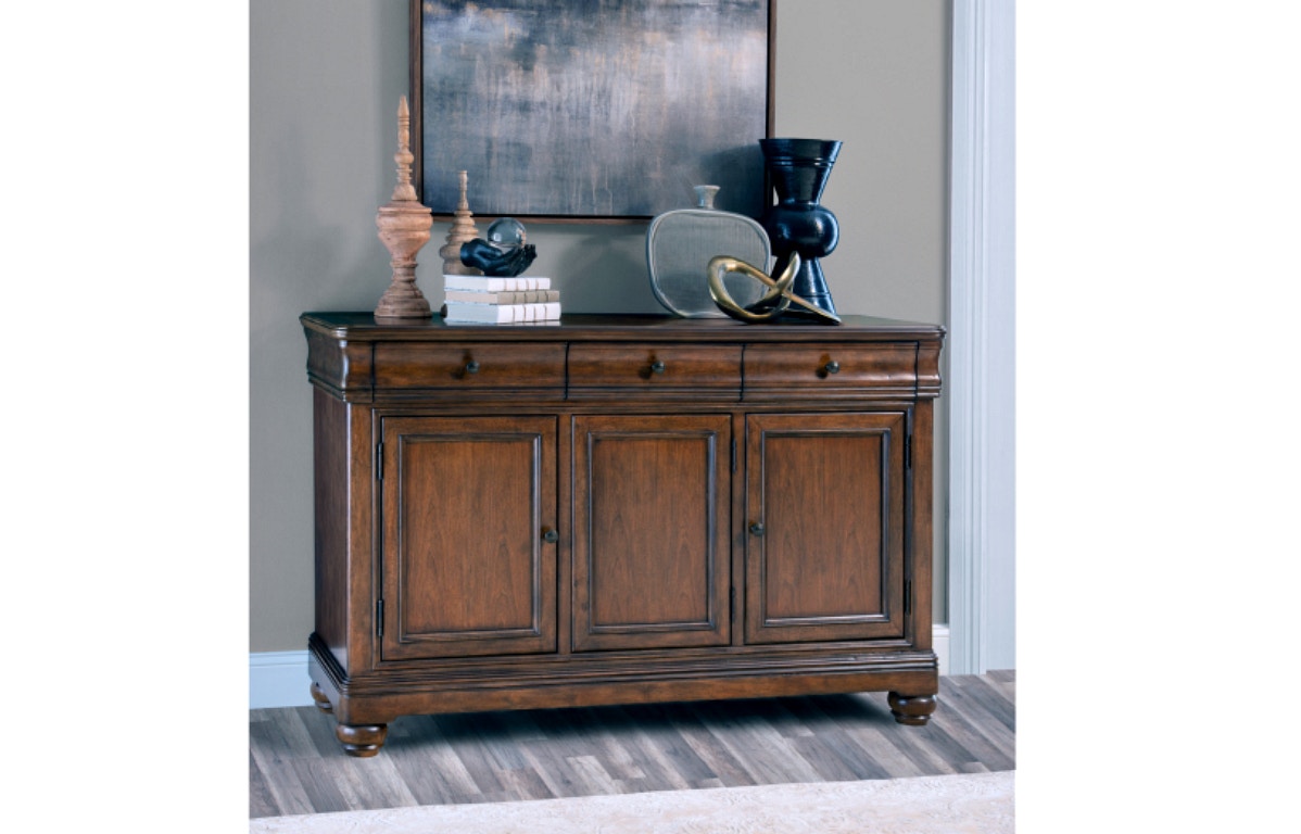 Coventry Dining Room Set